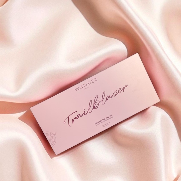 Wander Beauty Other - BRAND NEW - Wander Trailblazer Eyeshadow Palette